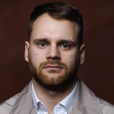 Максим Кузнецов