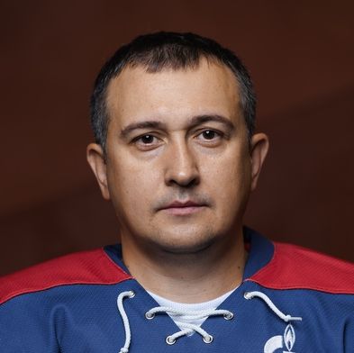 Роман Мирошников