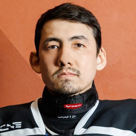 Серик Исхаков